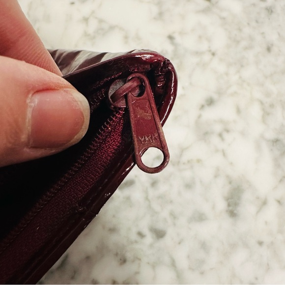 Vintage Eel Skin Zip Pouch or Clutch in Wine - Picture 5 of 8